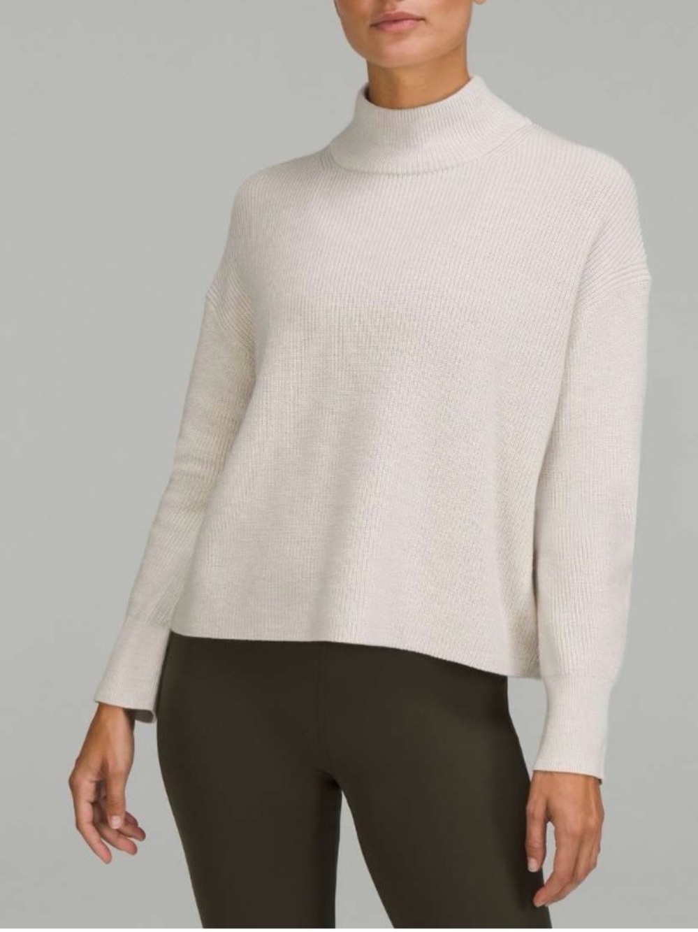 Lululemon Merino Wool Blend Sweater Ribbed Ivory Size 2 Retail $138